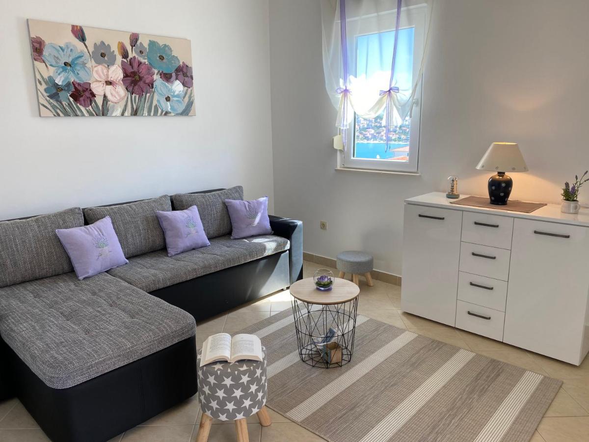 Apartment Tihana Trogir Eksteriør billede