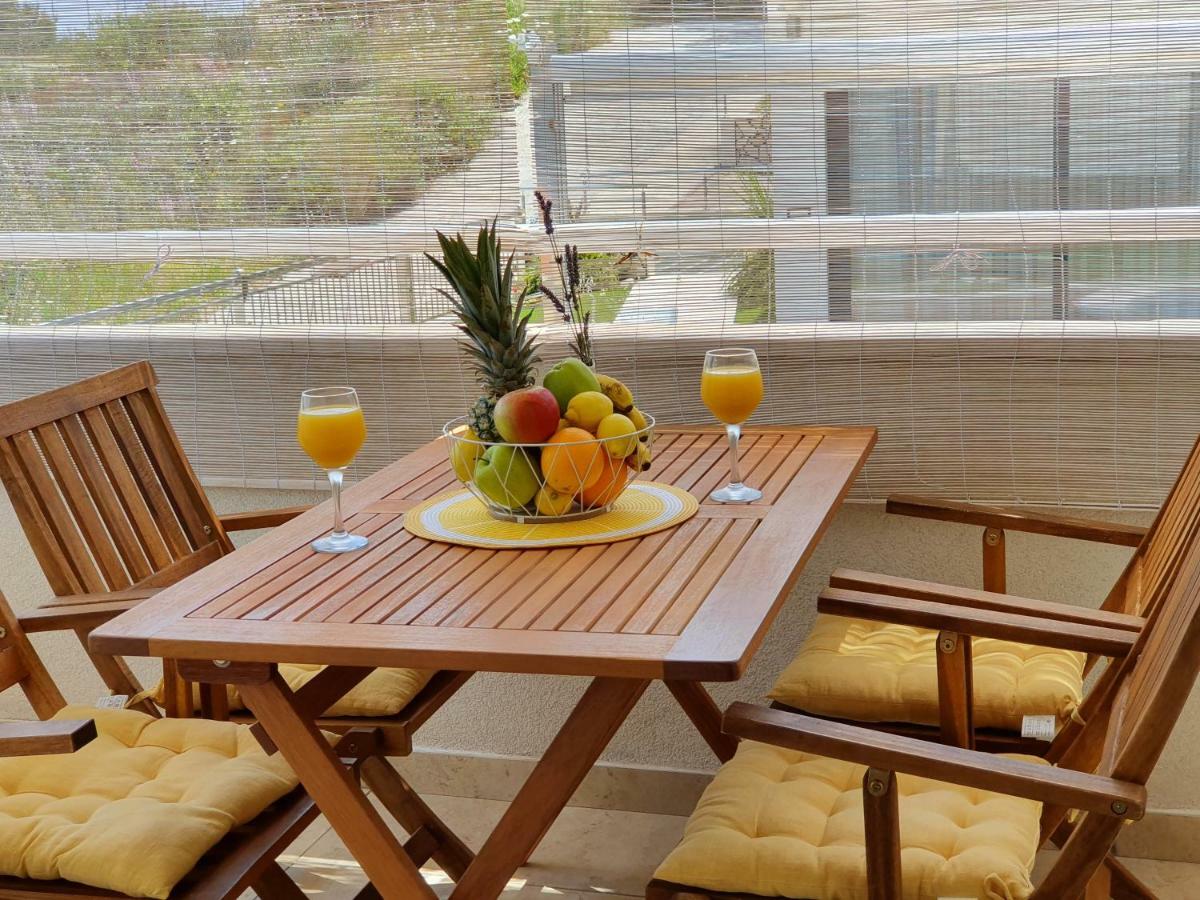 Apartment Tihana Trogir Eksteriør billede